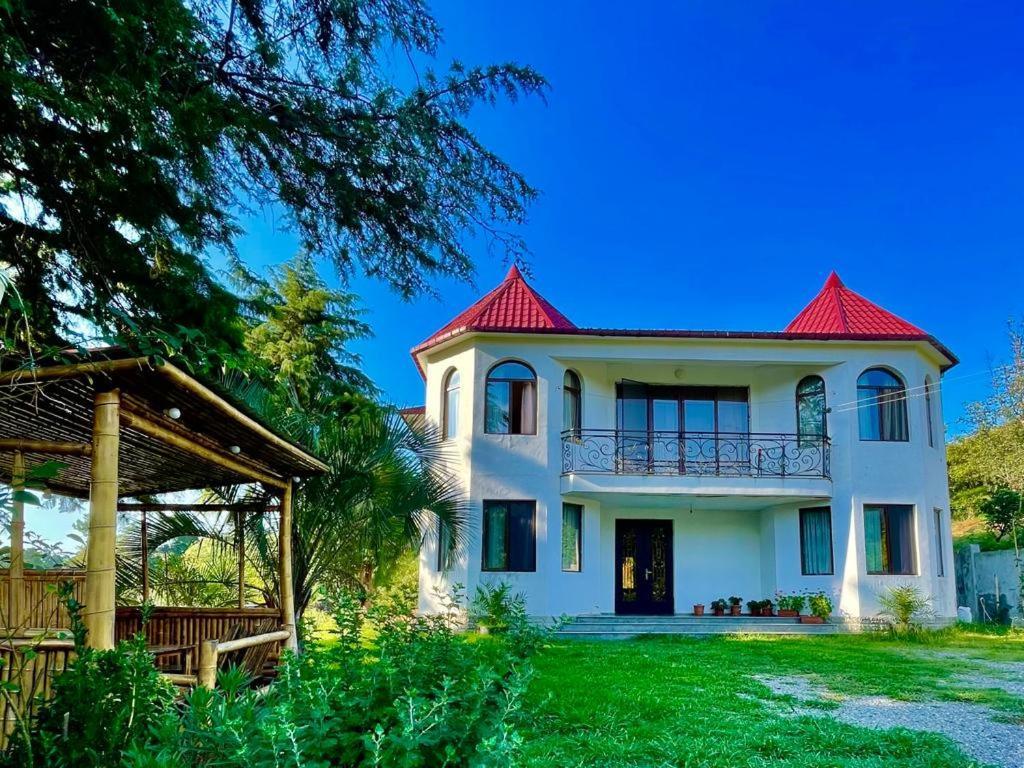 Villa In Czakwi Zewnętrze zdjęcie